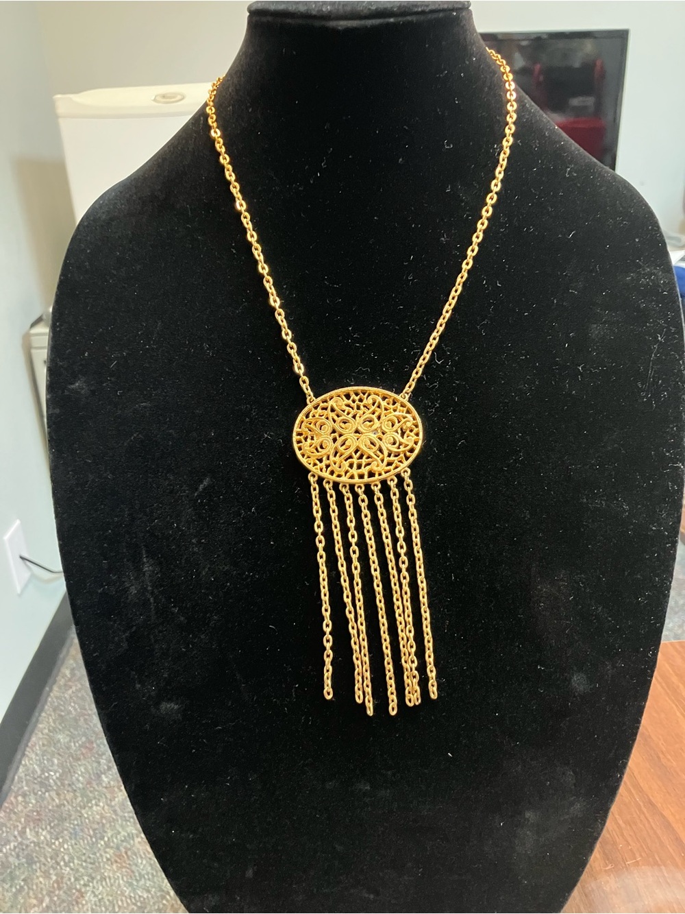 Vintage Bohemian Fringe Gold Tone necklace